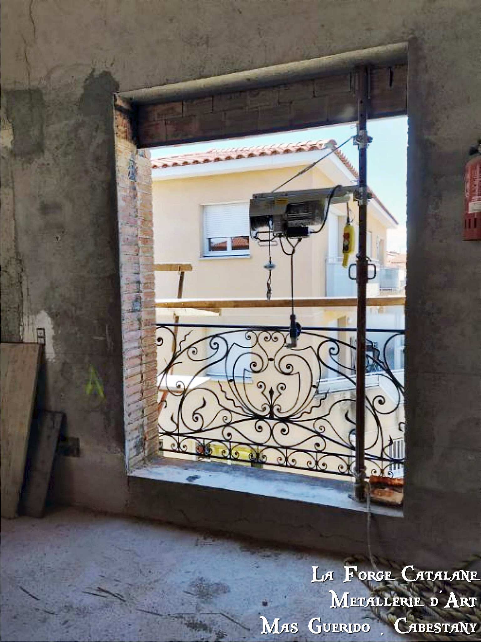 Garde corps hausmannien decoupe laser forge catalane 2.jpg